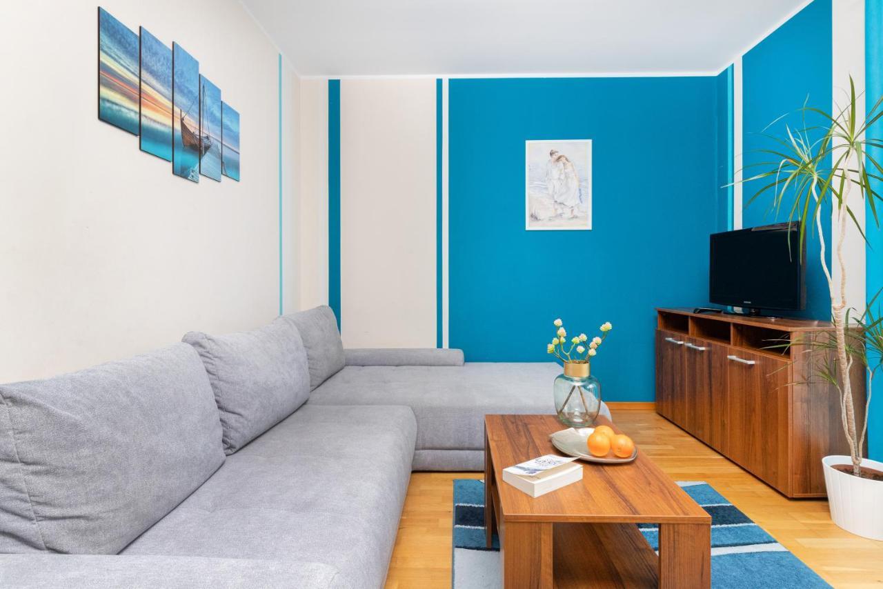 Villa 4 Pory Roku By Noclegi Renters Jastrzebia Gora Bagian luar foto