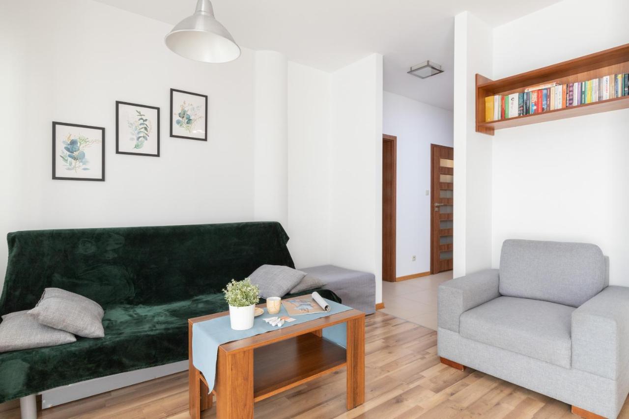 Villa 4 Pory Roku By Noclegi Renters Jastrzebia Gora Bagian luar foto