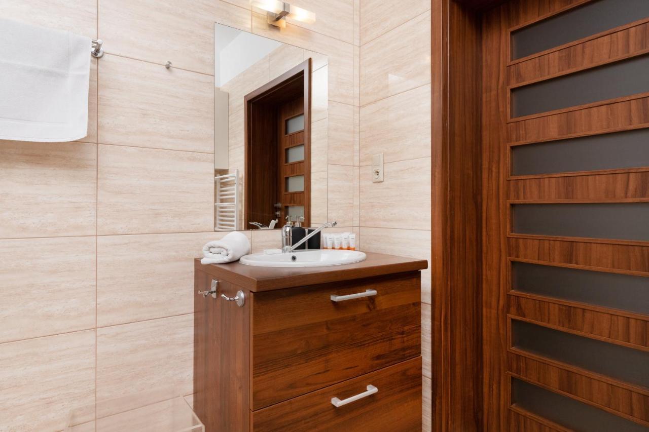 Villa 4 Pory Roku By Noclegi Renters Jastrzebia Gora Bagian luar foto